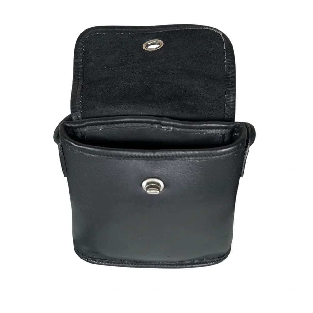 COACH Vintage #9049 Tango Flap Leather Crossbody Bag in black - Picture 11 of 16